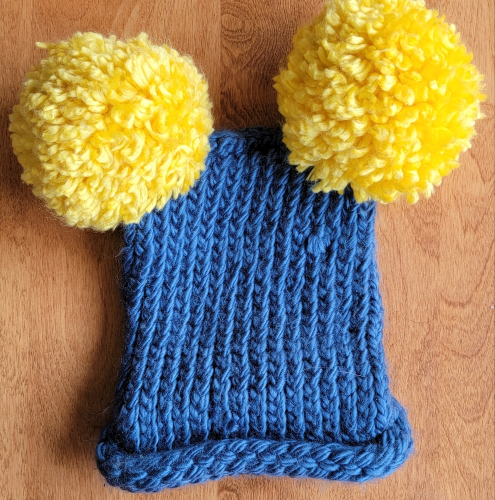 Kids Chunky Knit Hat With Poms